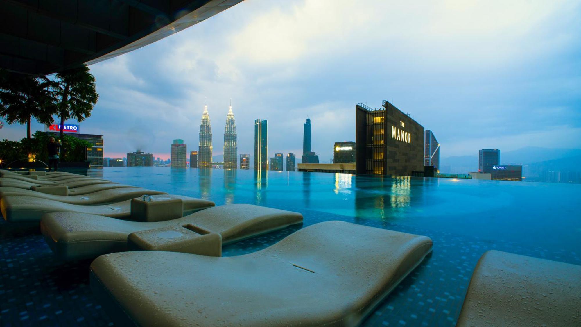 Moonway Suites At Eaton Klcc 吉隆坡 外观 照片