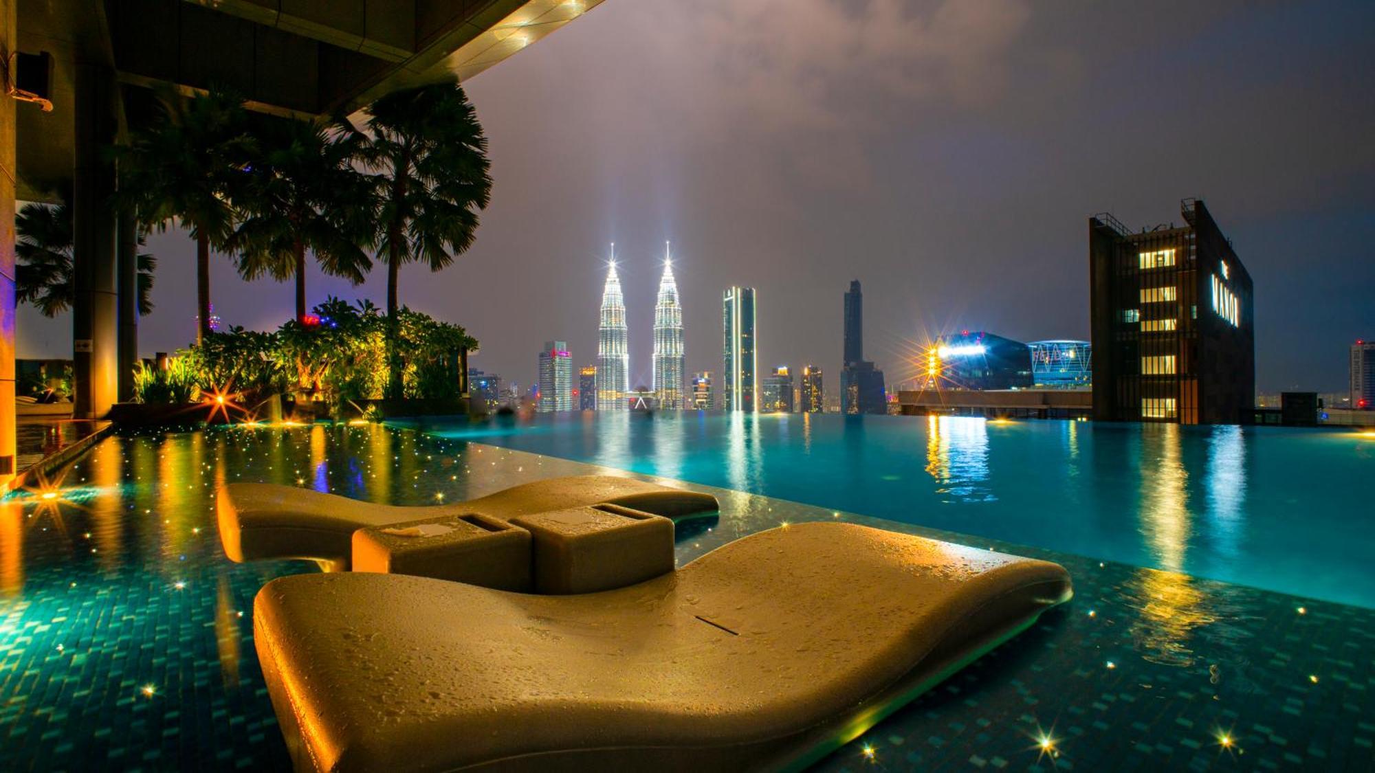 Moonway Suites At Eaton Klcc 吉隆坡 外观 照片
